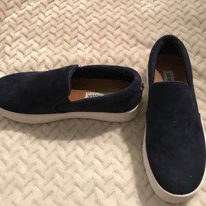 Steve Madden platform suede slip-on’s